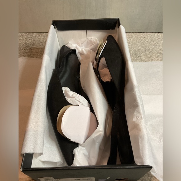 INC International Concepts Melicity Black Jeweled Slingback Flats Size 7.5 (NIB) - Picture 13 of 15
